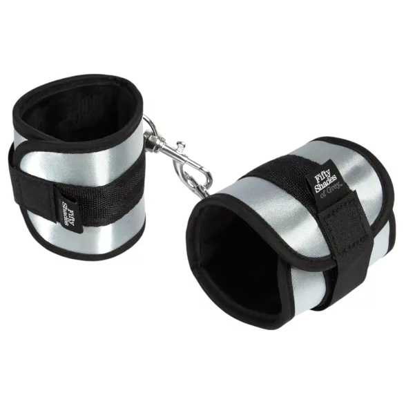 Fifty Shades of Grey - cătușe pentru încheieturi - piele - set 2 bucăți