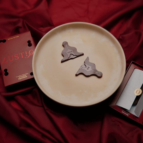 Lustiq Bond Bites - ciocolată afrodisiacă - 2 bucăți