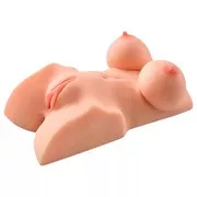 Păpușă sexuală gonflabilă